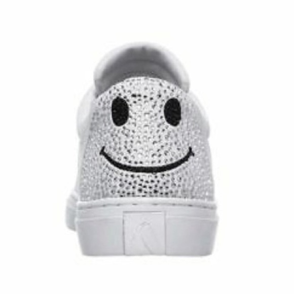 skechers smiley face sneakers